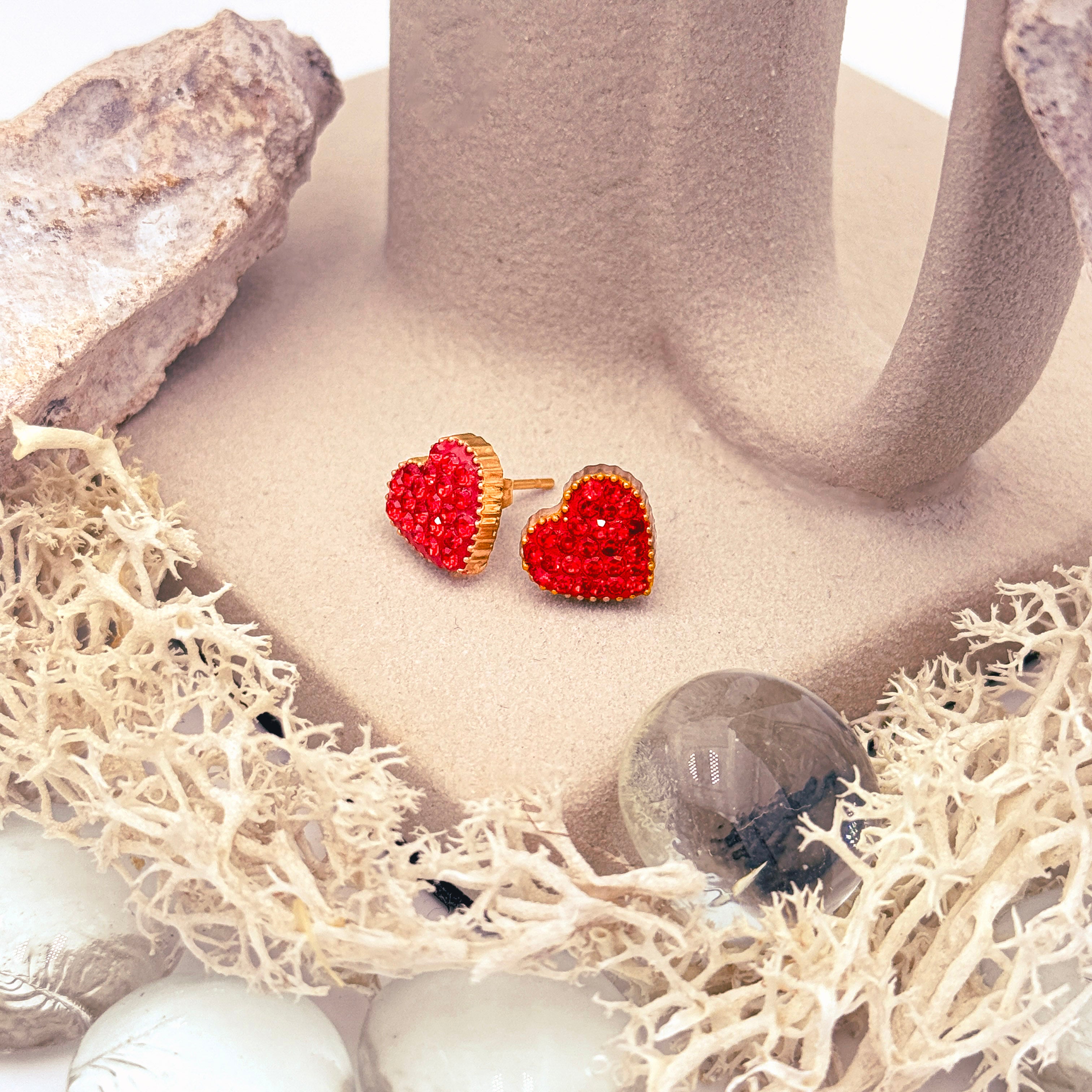 Boucle d'oreille Love rouge